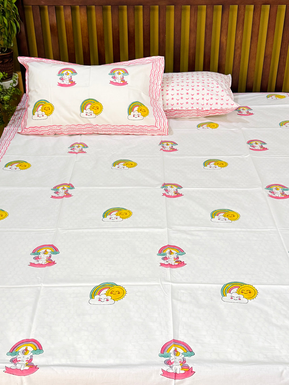 breezy-nap-unicorn-theme-block-printed-pure-cotton-kids-bed-sheet