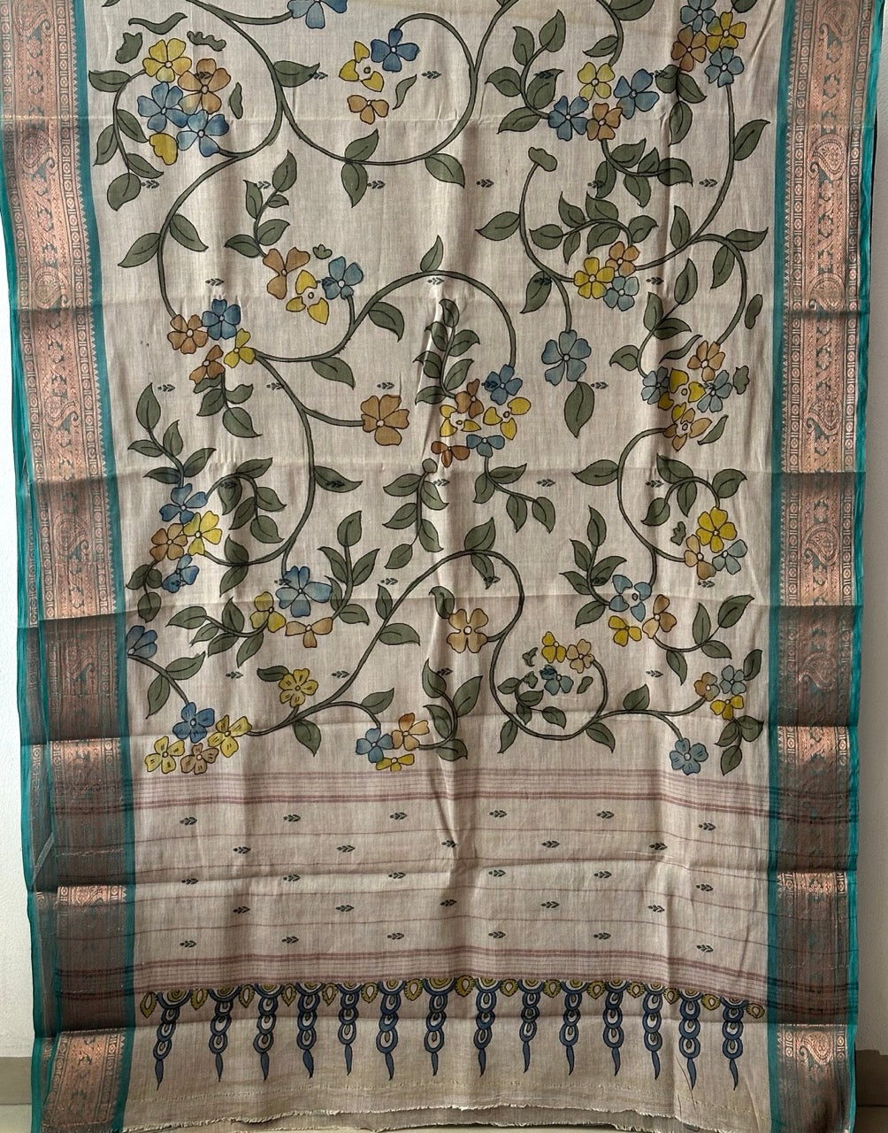 Brownish Grey Floral Cotton Kalamkari Saree
