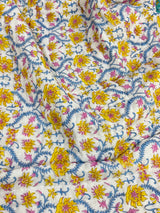 classic-bedroom-quilt-with-handblock-artwork