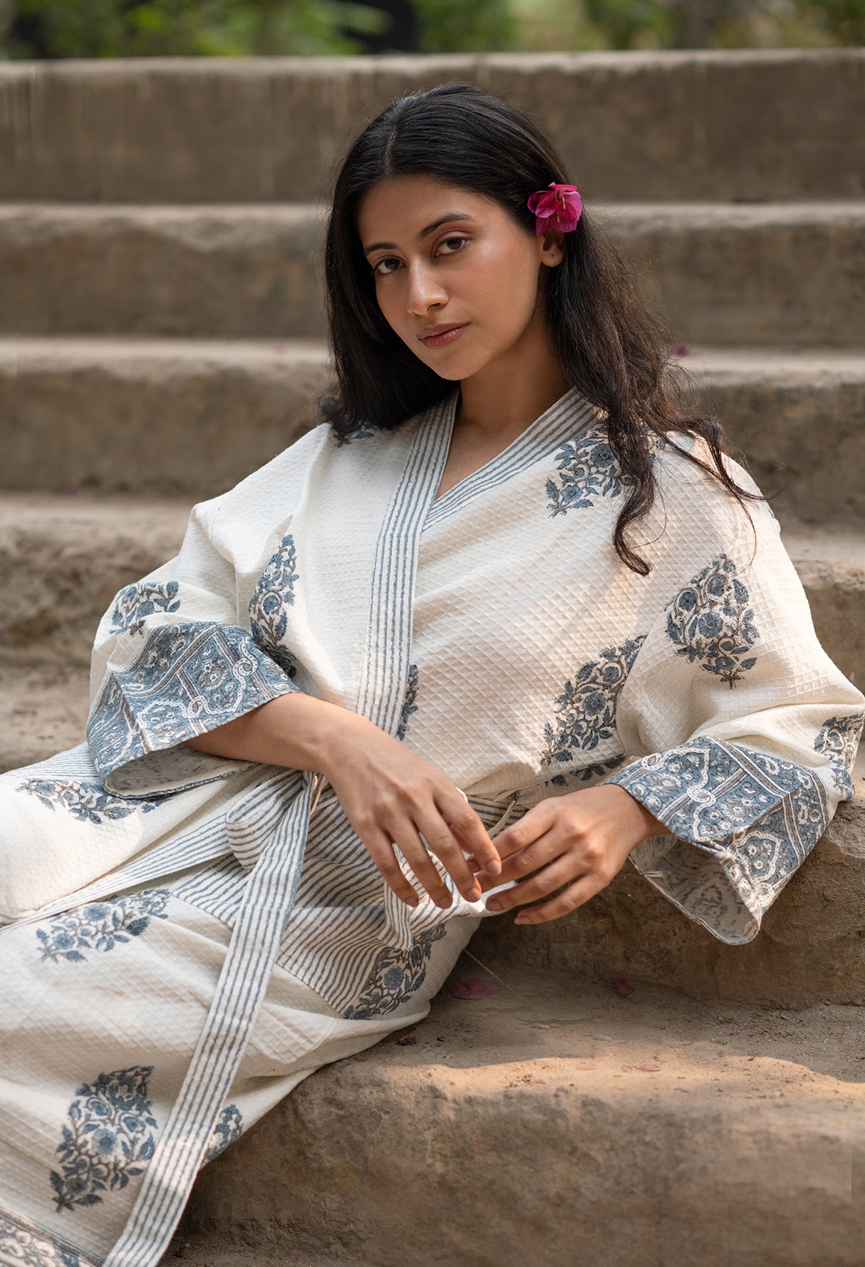 Mughal Floral Handblock Printed Cotton Waffle Bath Robe