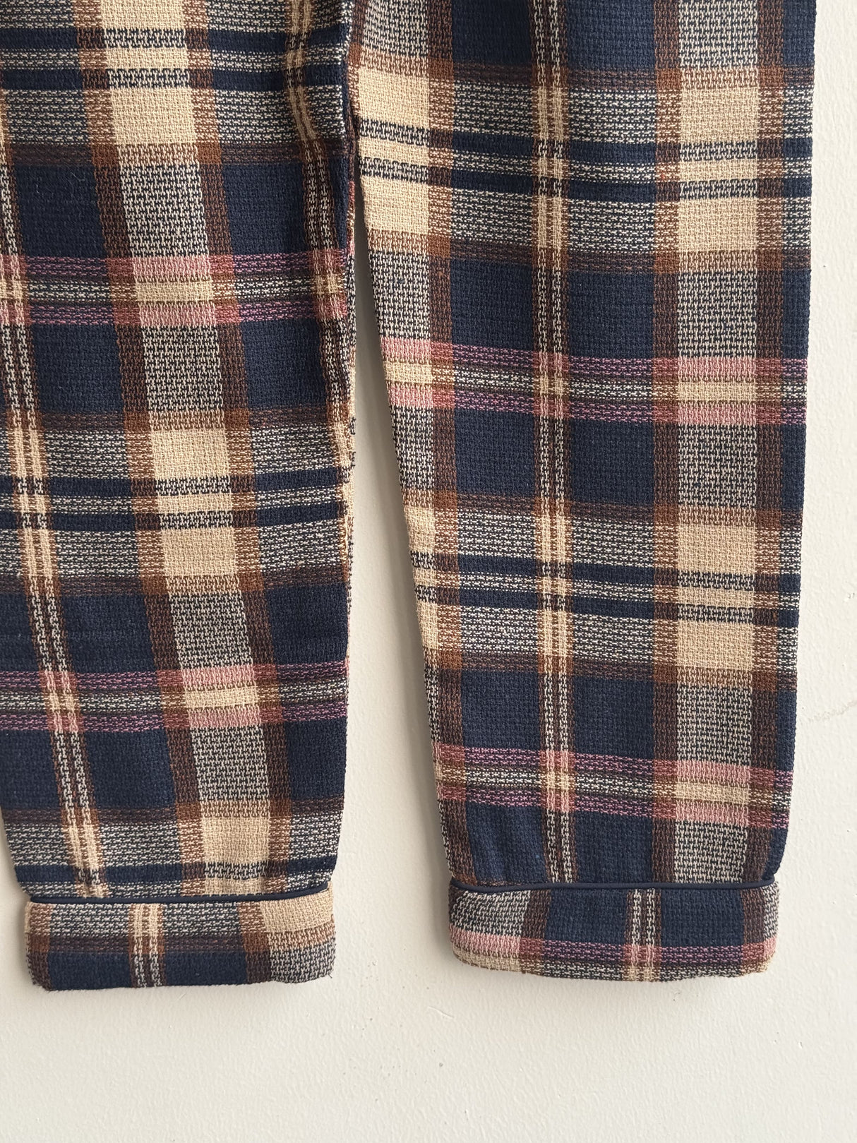 comfortable-kids-night-suit-navy-blue-beige-checks