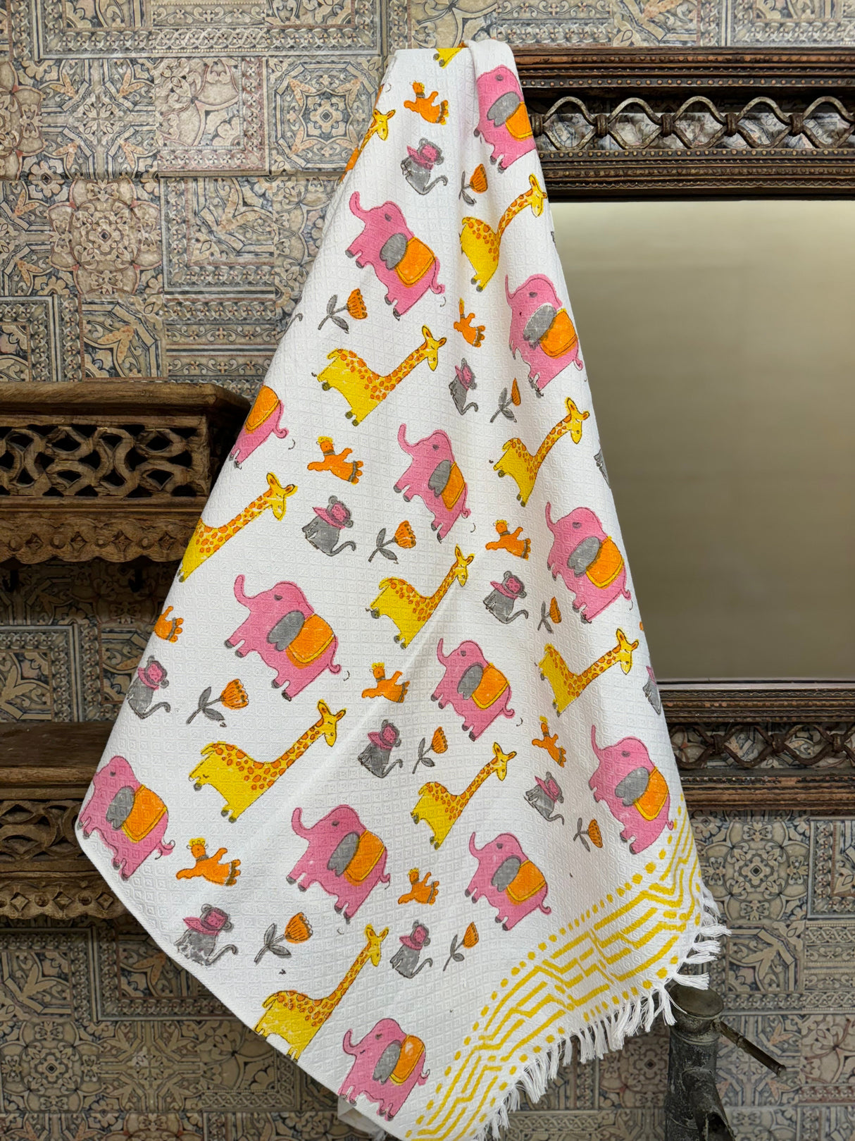 cute-animal-print-kids-bath-and-hand-towel-set