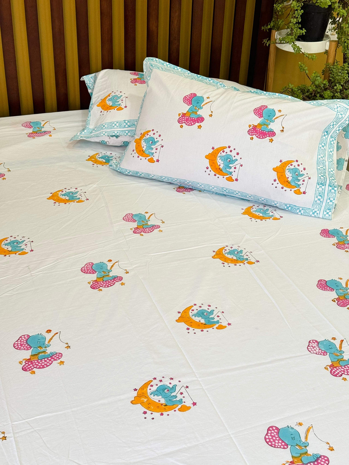 cute-elephant-cotton-bedsheet-close-up-view