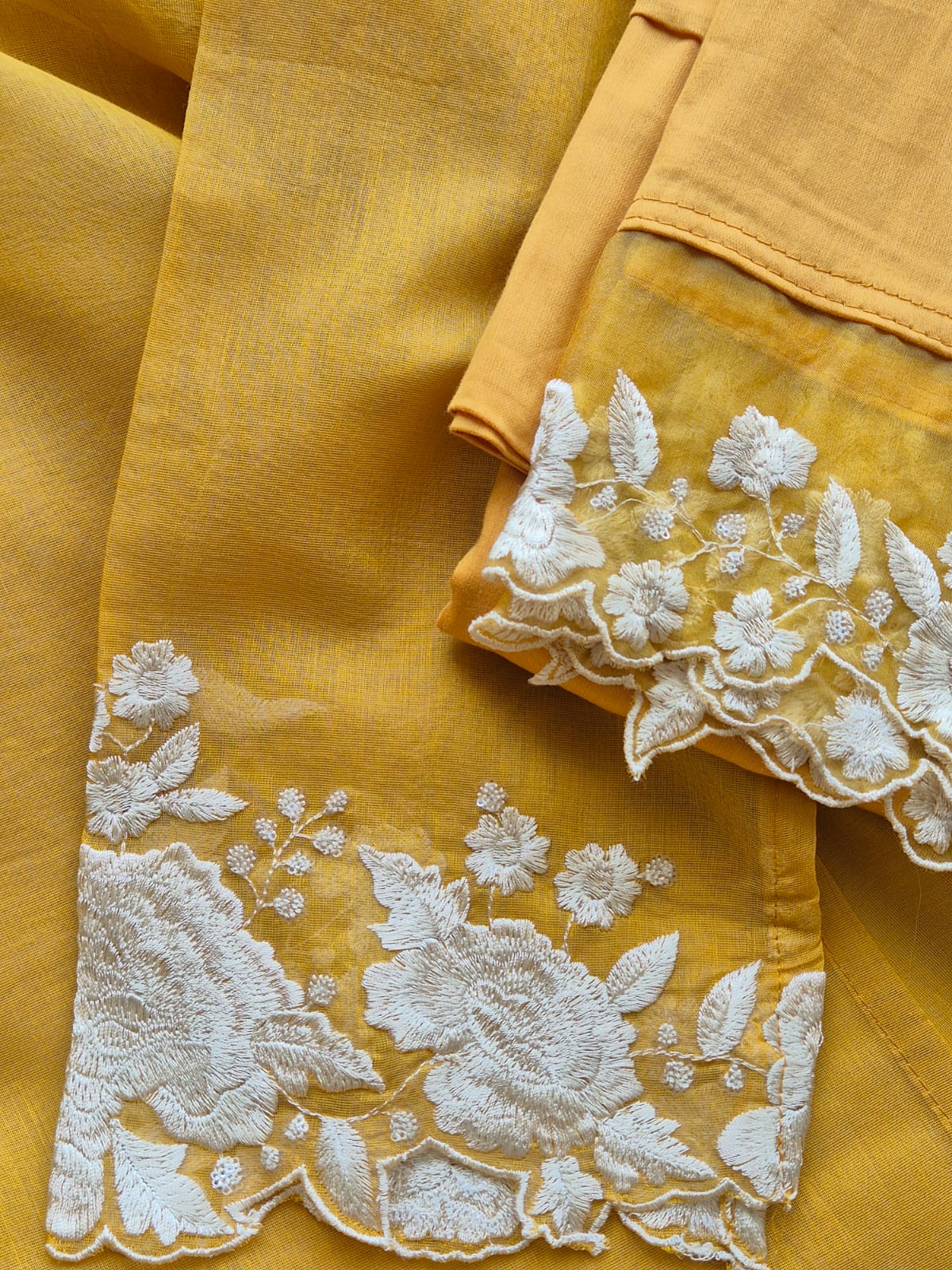 cutwork-embroidered-mulchanderi-semi-stitched-suits-set