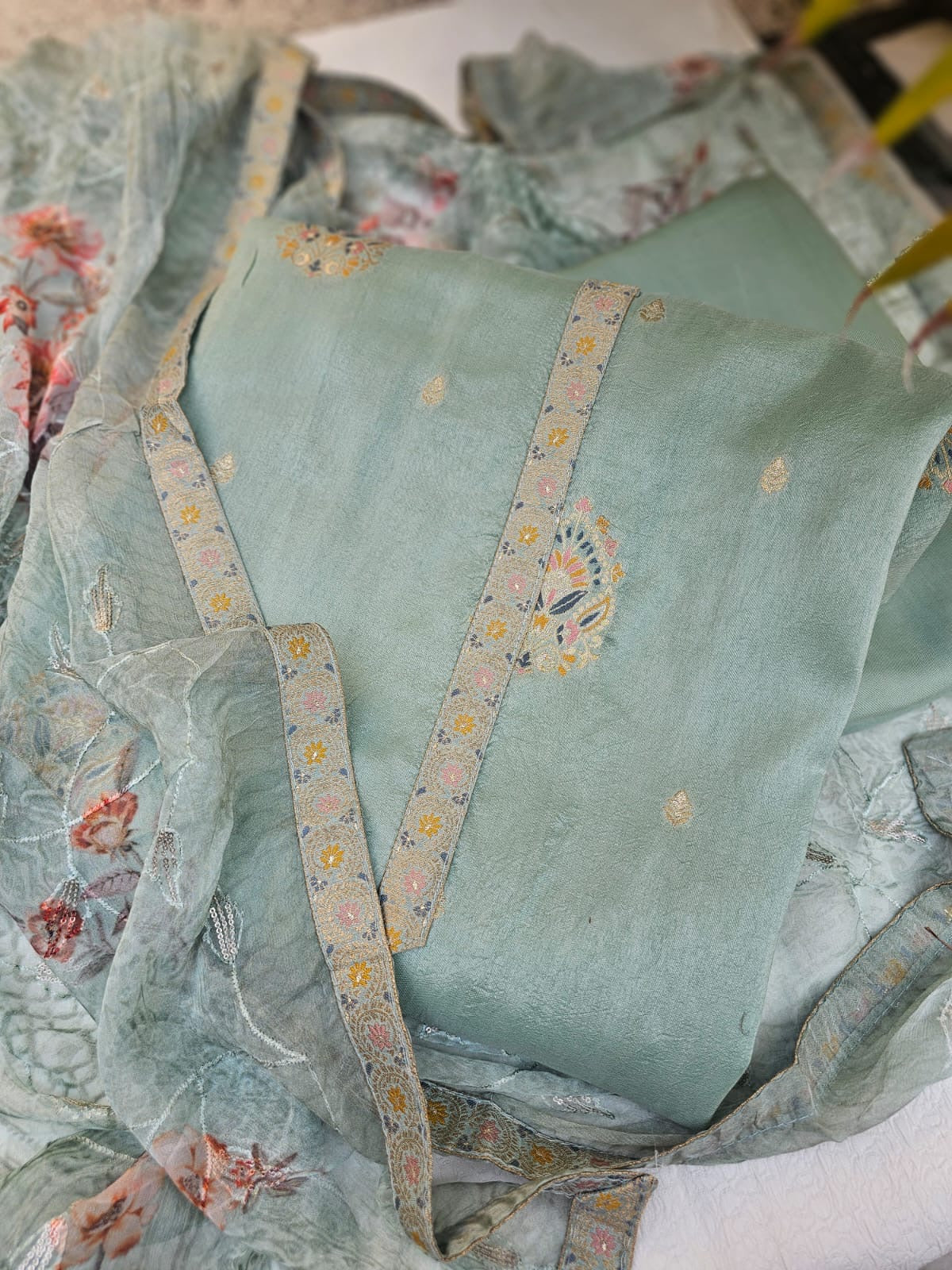 Cotton Silk Unstitched 3 Piece Unstitched Suit Set in Shade of Sea Green