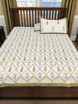 decorative-floral-cotton-bedsheet