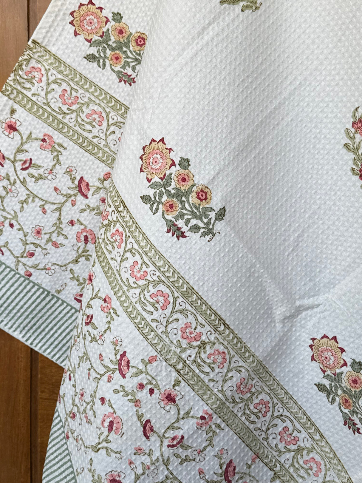dewy-fresh-handblock-printed-waffle-weave-cotton-towel-set