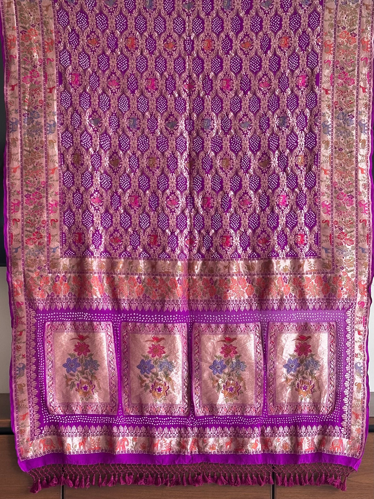 divine-elegance-handloom-pure-banarasi-georgette-bandhani-dupatta