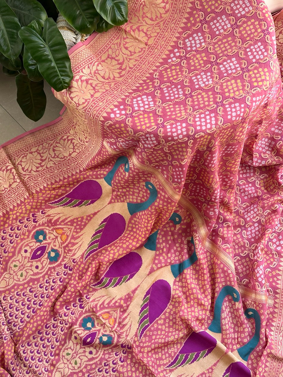 Dusty Old Rose Pure Banarsi Gerogette Meenakari Bandhani Saree