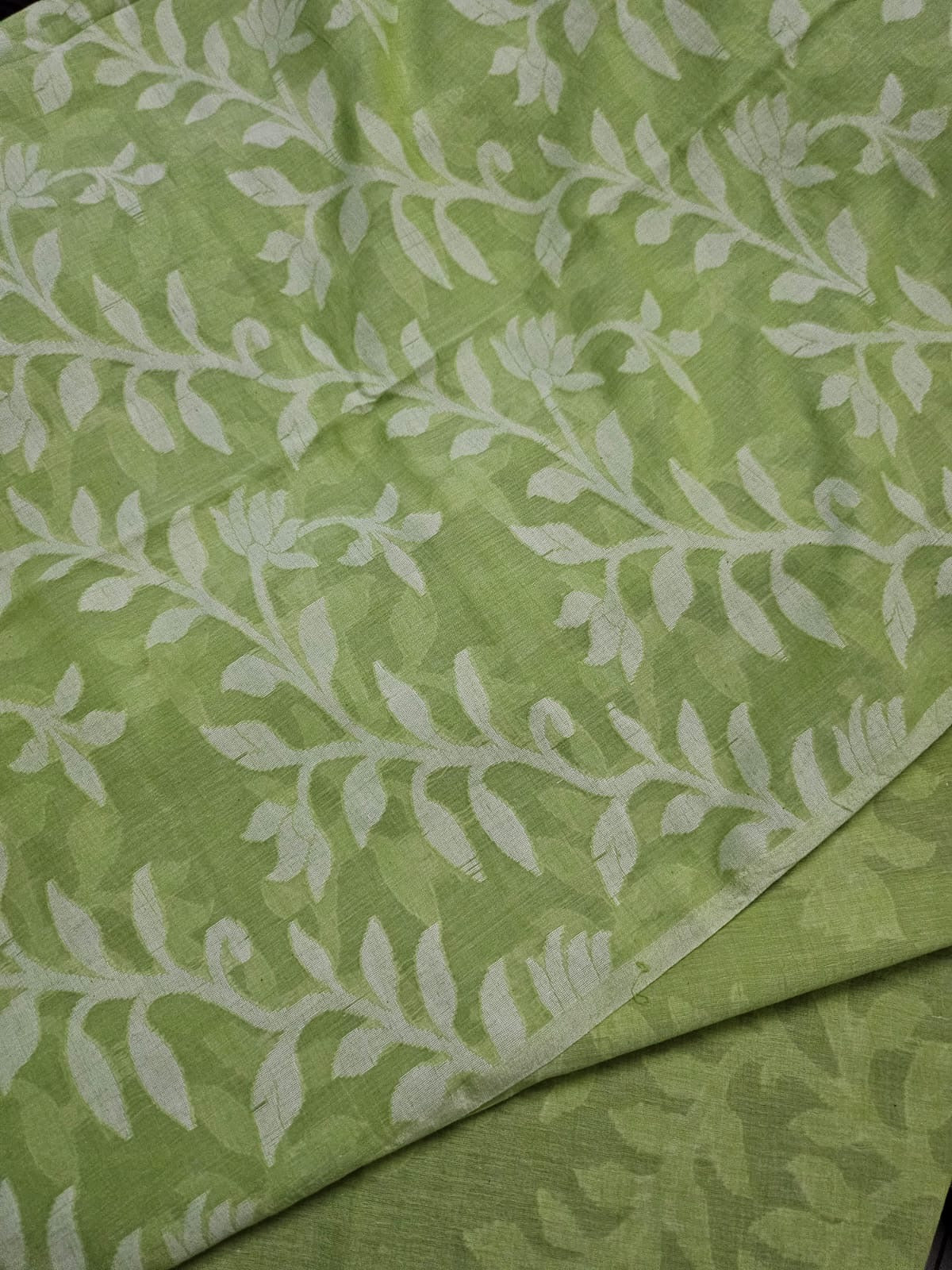 Green Floral Cotton Saree made on Jacquard Loom