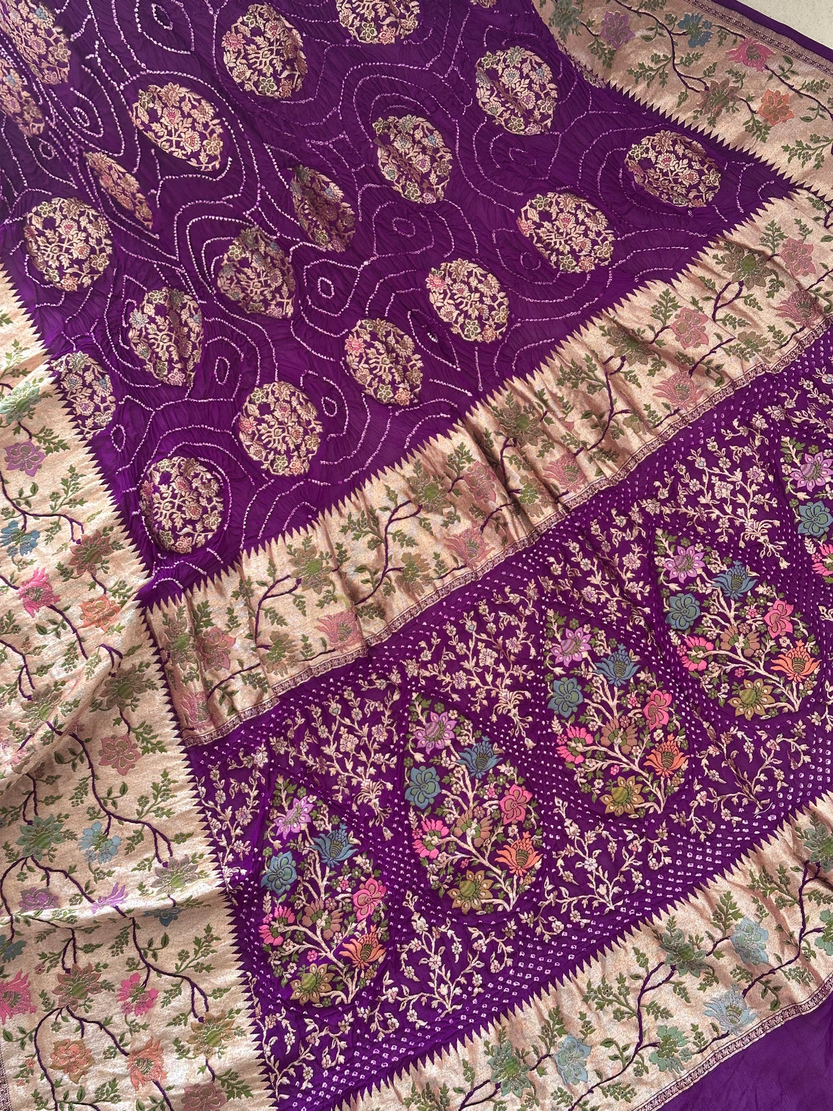 elegant-banarasi-georgette-bandhani-saree