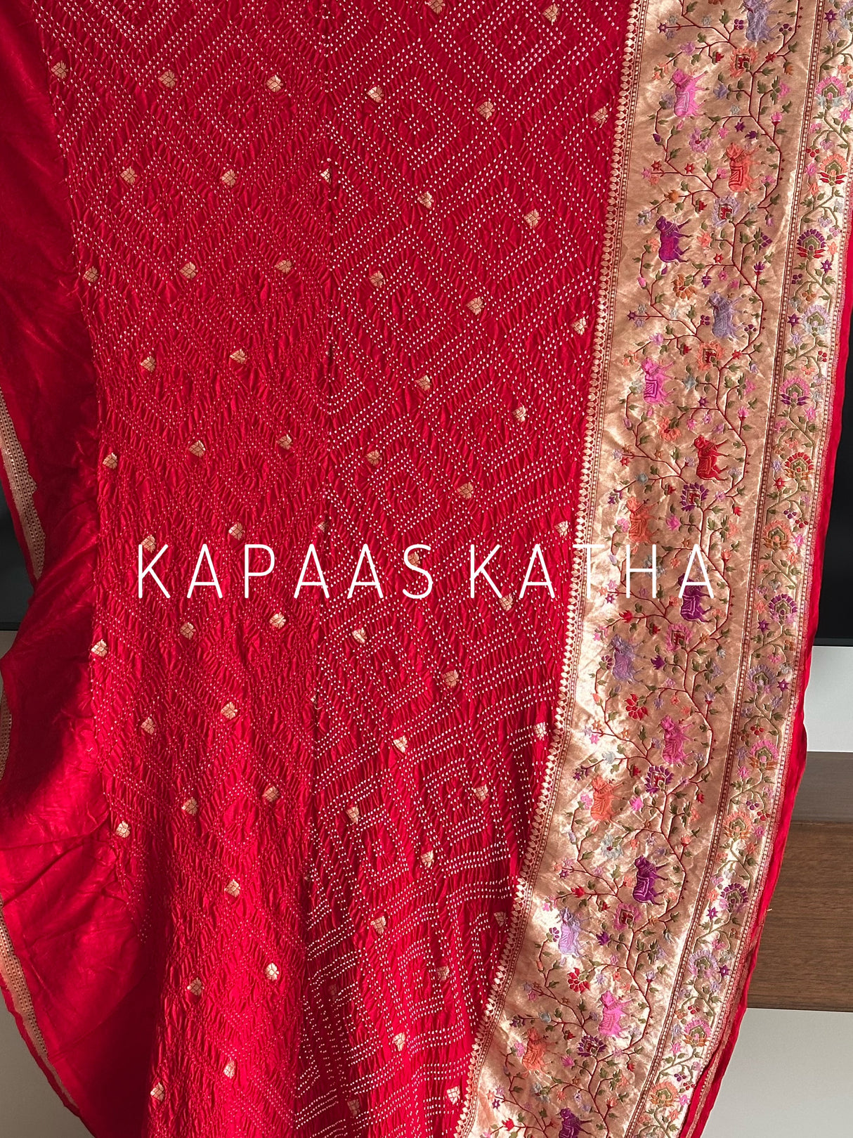 elegant-banarasi-silk-saree-fabric-texture-closeup