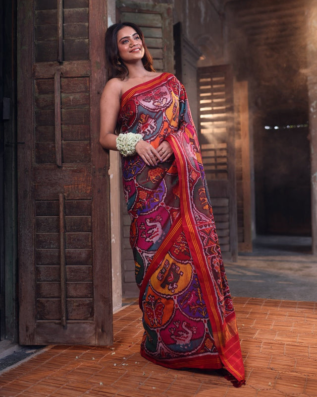 elegant-handloom-red-mulberry-silk-ikat-patola-saree-with-animal-motifs