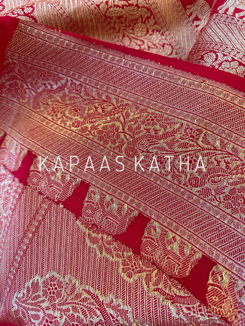 eternal-elegance-bandhani-soft-banarasi-katan-silk-saree