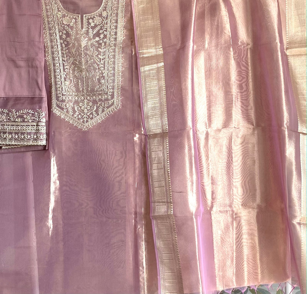 festive-tissue-embroidered-semi-stitched-suit-set-green_3