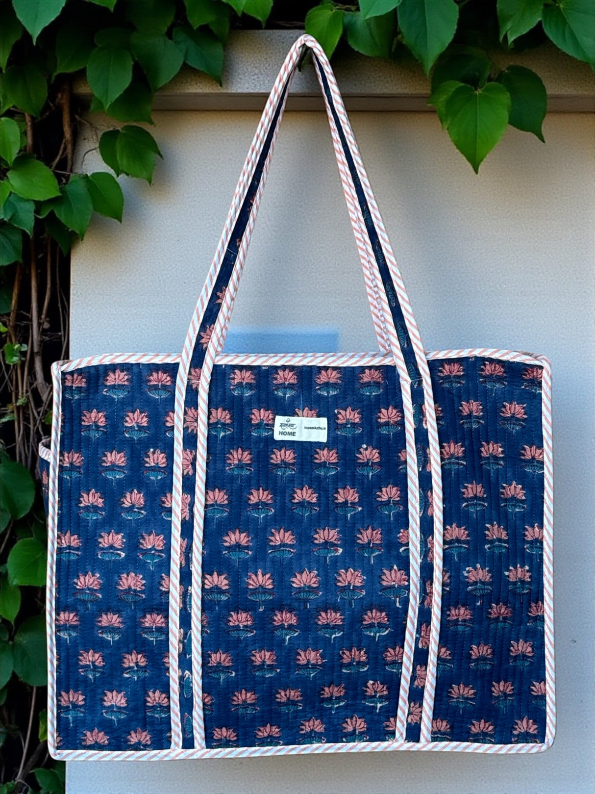 floral-block-print-elegant-blue-handcrafted-tote-bag