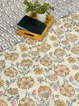 floral-brown-single-cotton-quilt-side-view