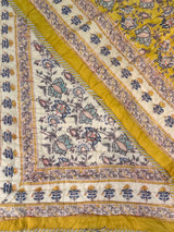 floral-medallion-quilt-and-bedsheet-set