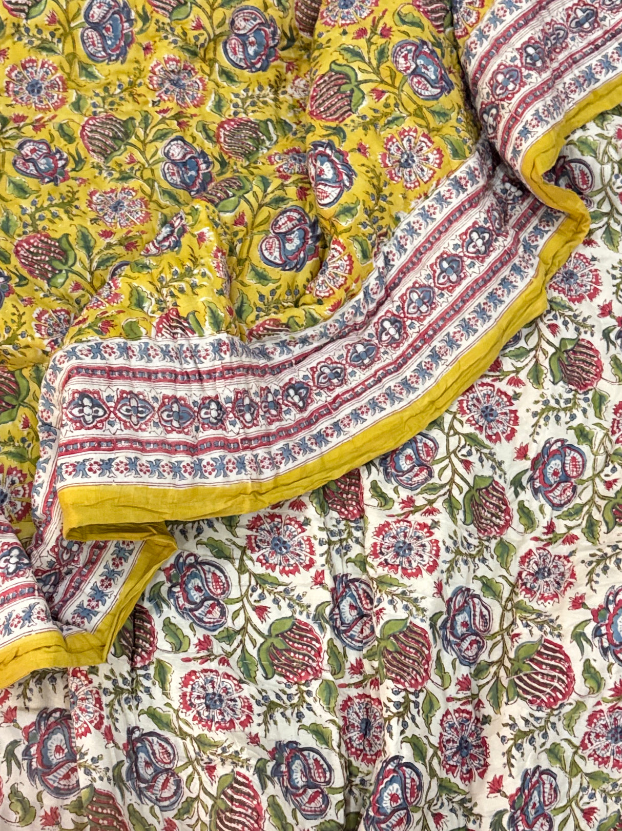 floral-trail-handblock-king-size-cotton-quilt