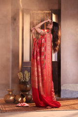gajraj-theme-red-banarasi-georgette-bandhani-saree