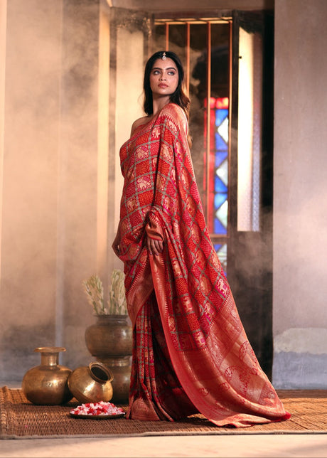 gajraj-theme-red-banarasi-georgette-bandhani-saree