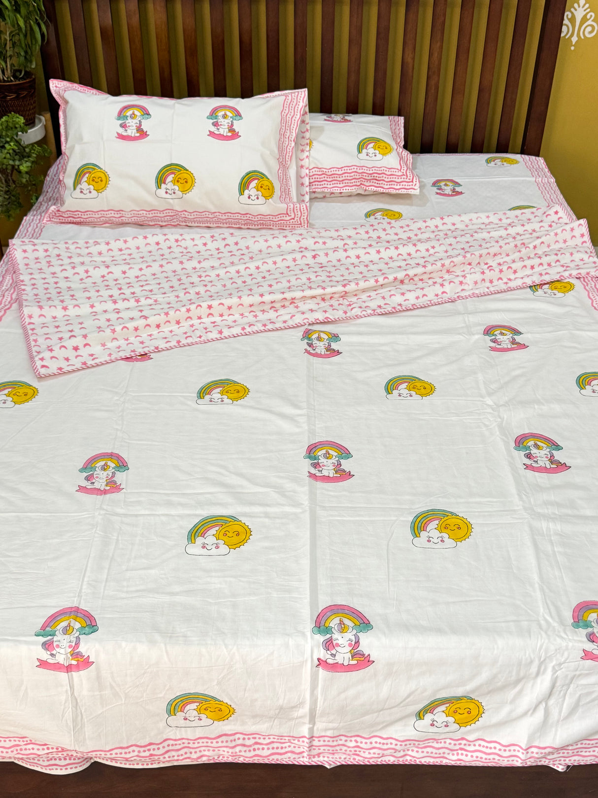 gifting-cuddle-wrap-handblock-printed-melbent-kids-blanket
