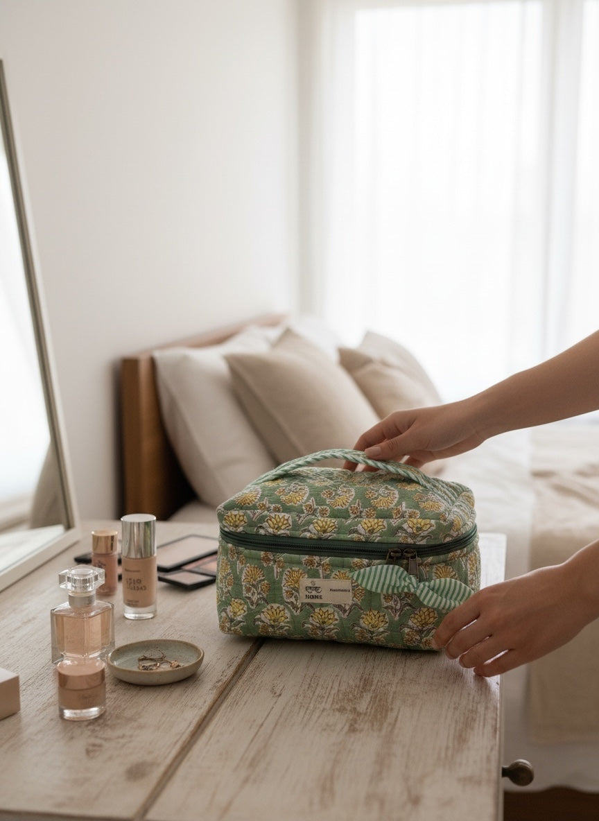 gifting-exquisite-floral-jaipur-vanity-bag
