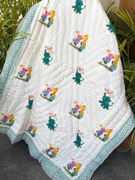 gifting-soft-rest-unicorn-theme-kids-mulmul-handblock-quilt