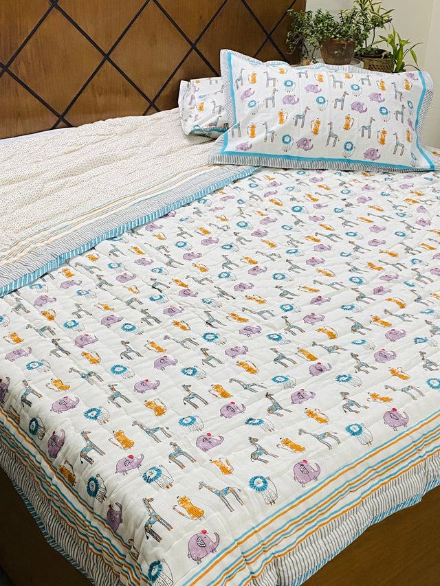 grand-signature-mulmul-quilt-bedsheet-set