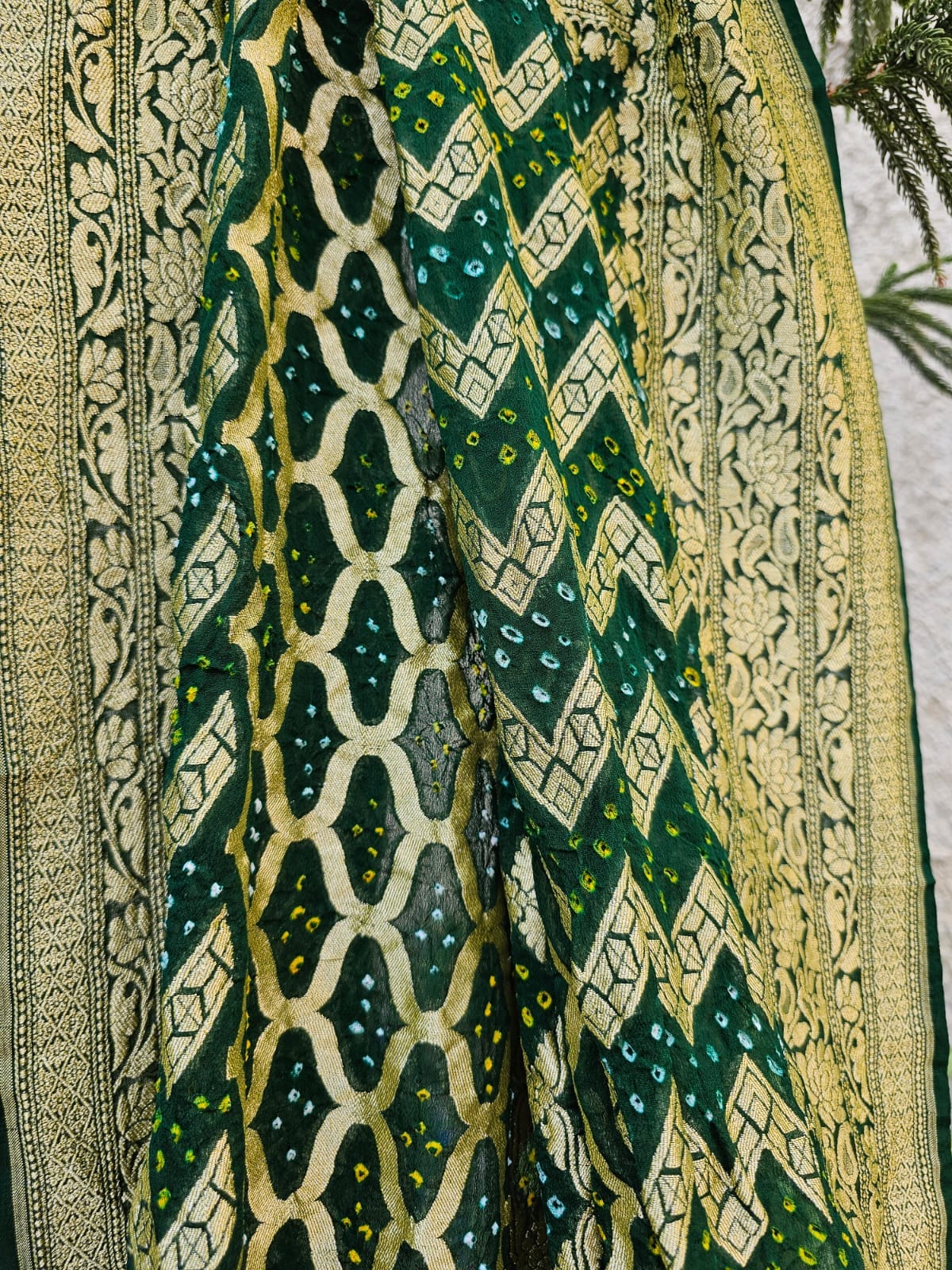 Green Pure Banarsi Georgette Neemzari Bandhani Dupatta