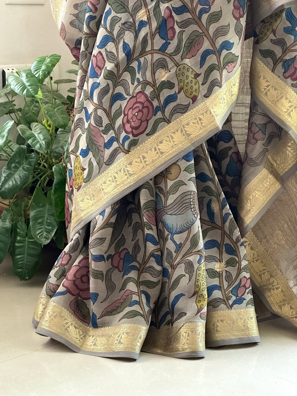 Floral and Bird Theme Grey Cotton Silk Kalamkari Saree