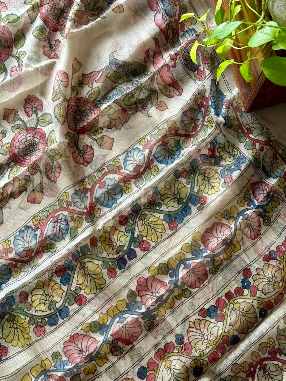 gulbadan-phoolwari-handcrafted-kota-silk-kalamkari-saree