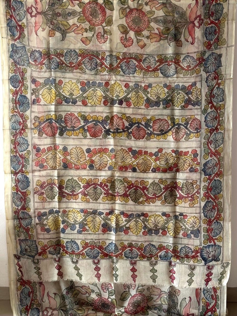 gulbadan-phoolwari-handcrafted-kota-silk-kalamkari-saree