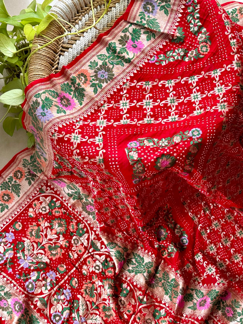 gulzaar-phoolkari-red-pure-georgette-meenakari-bandhani-dupatta