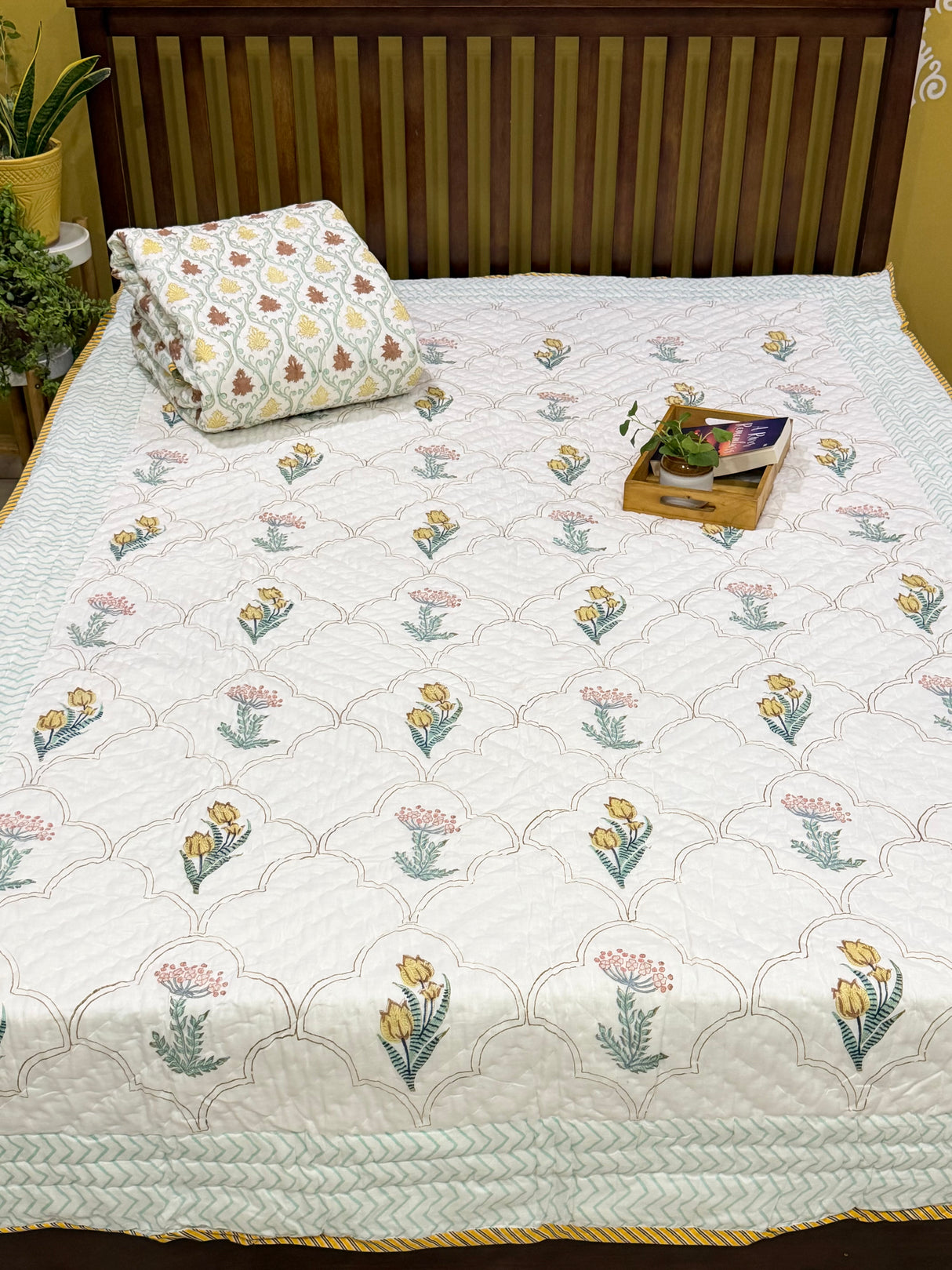 hand-block-print-mulmul-quilt-rose-motif