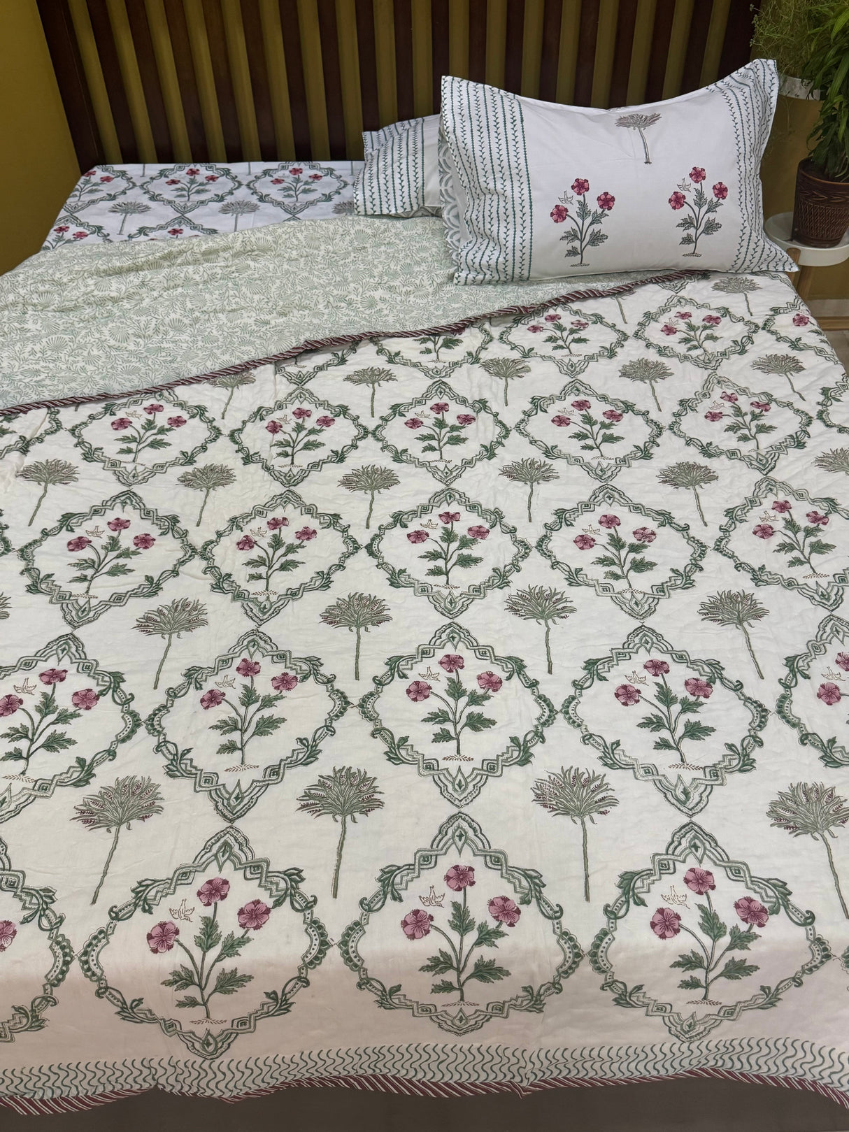 hand-blockprint-mulmul-quilt-bedsheet-set