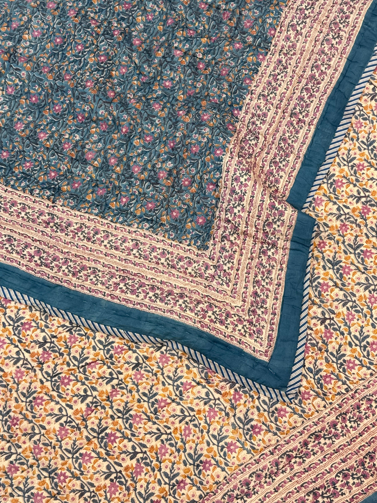 hand-quilted-razai-premium-jaipur-cotton-bedding