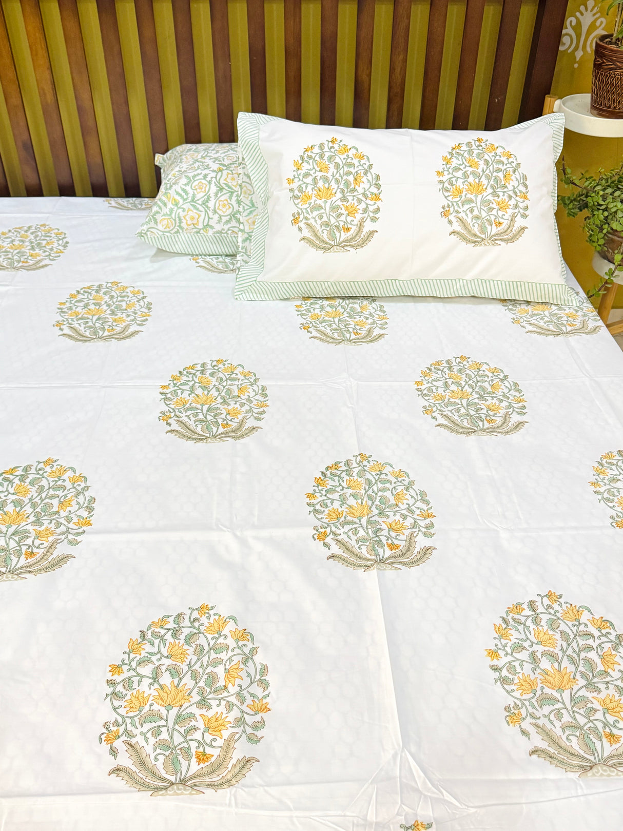 handblock-print-pure-cotton-bedsheet-earthen-bloom