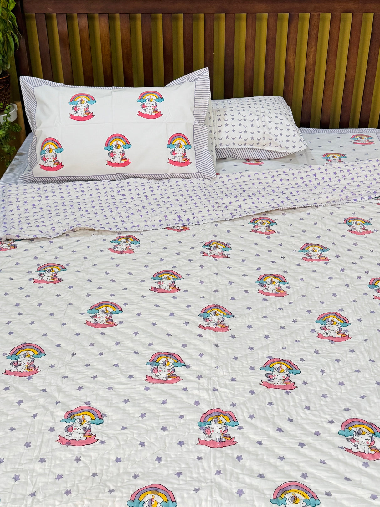 handblock-printed-quilt-unicorn-world-kids