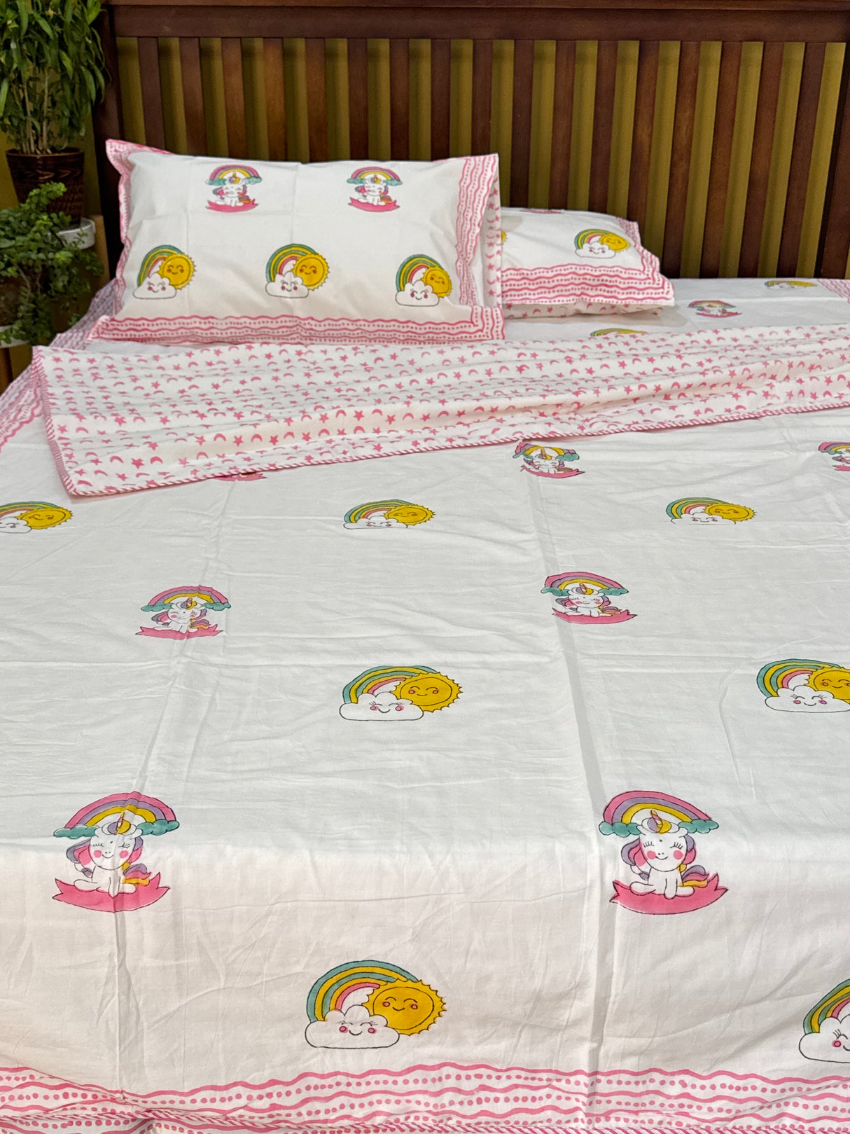 handblock-printed-reversible-melbent-kids-blanket-cuddle-wrap
