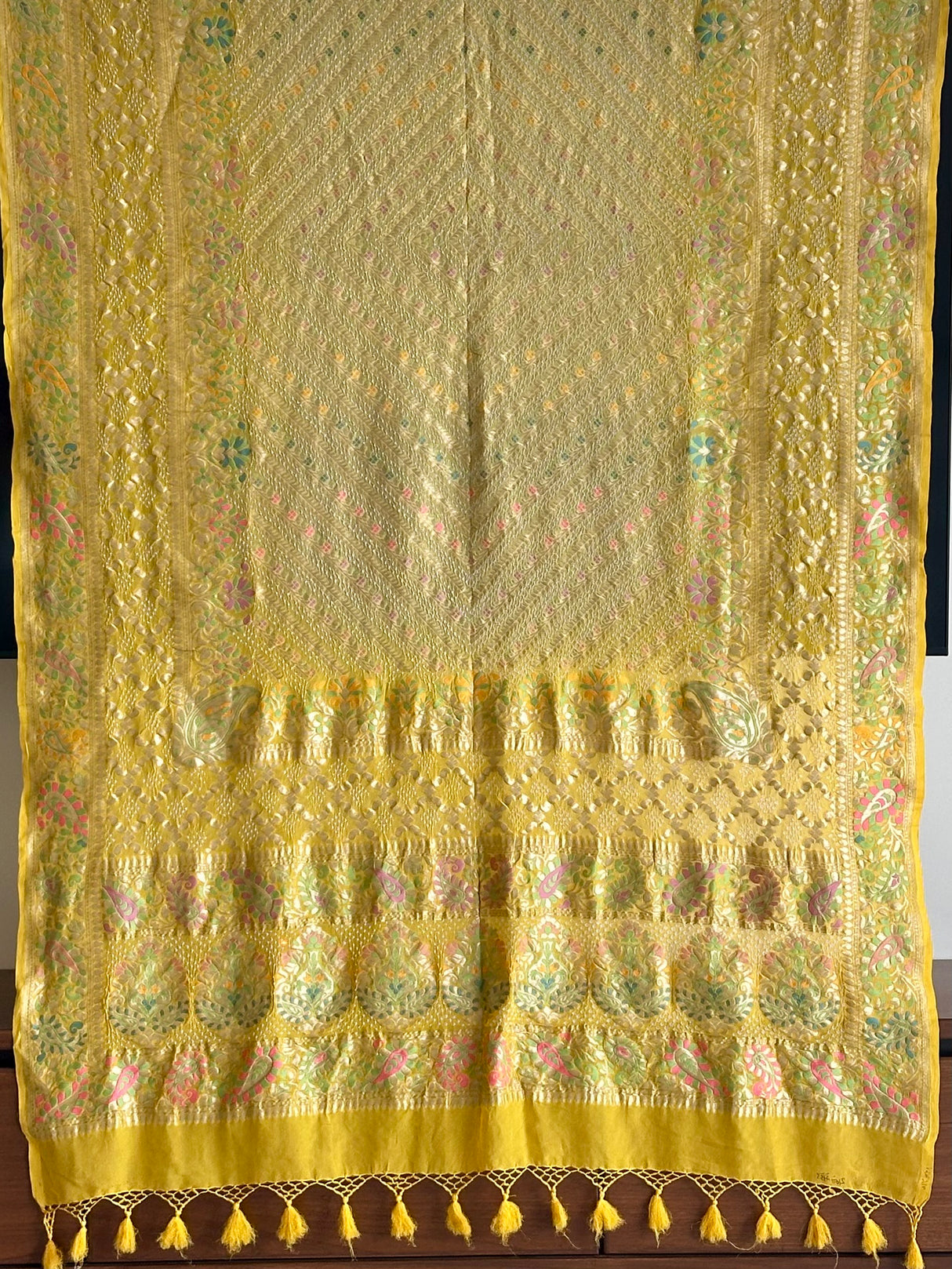 handcrafted-bandhani-banarasi-georgette-dupatta