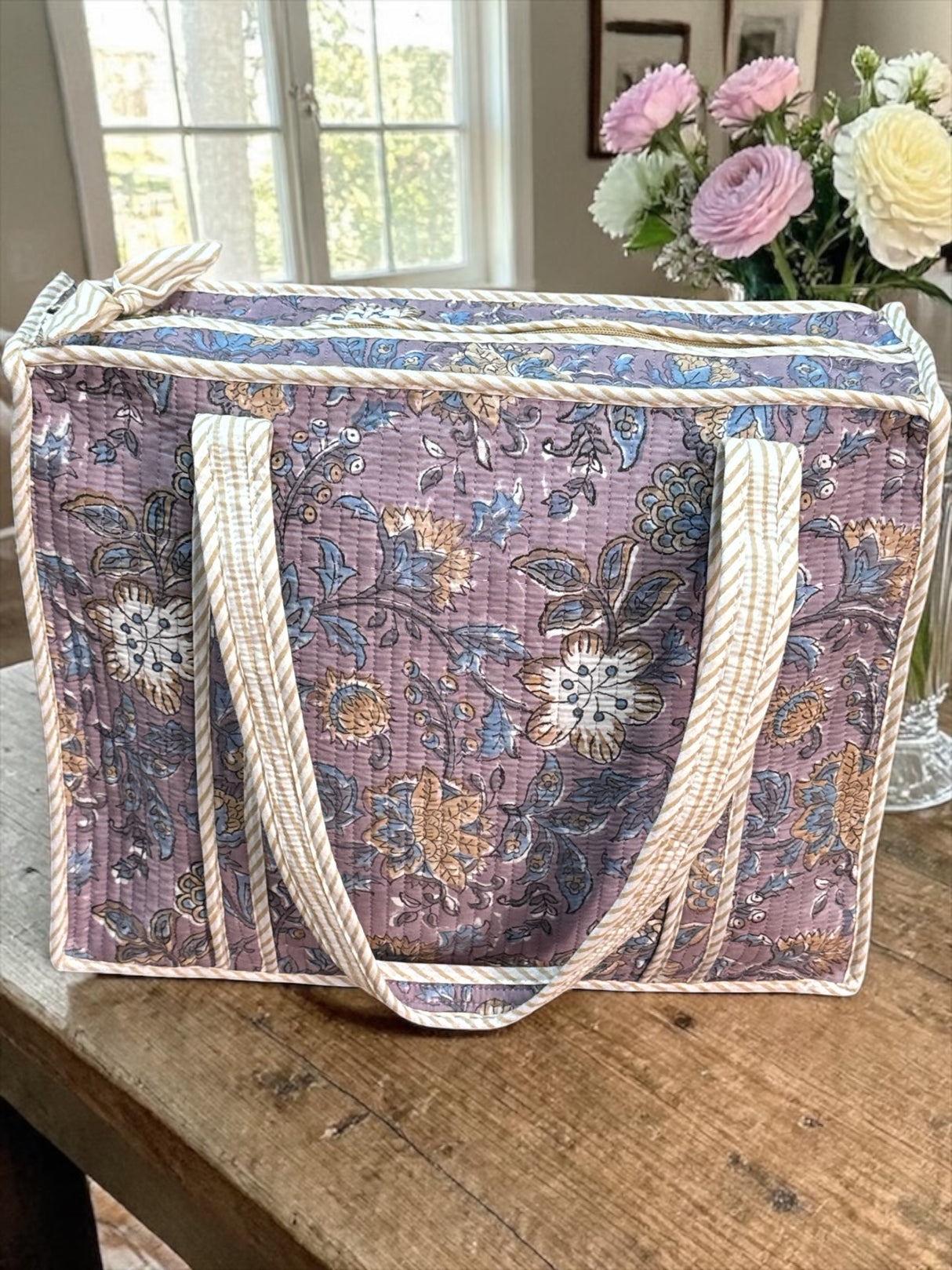 handcrafted-block-print-stylish-spacious-tote-bag