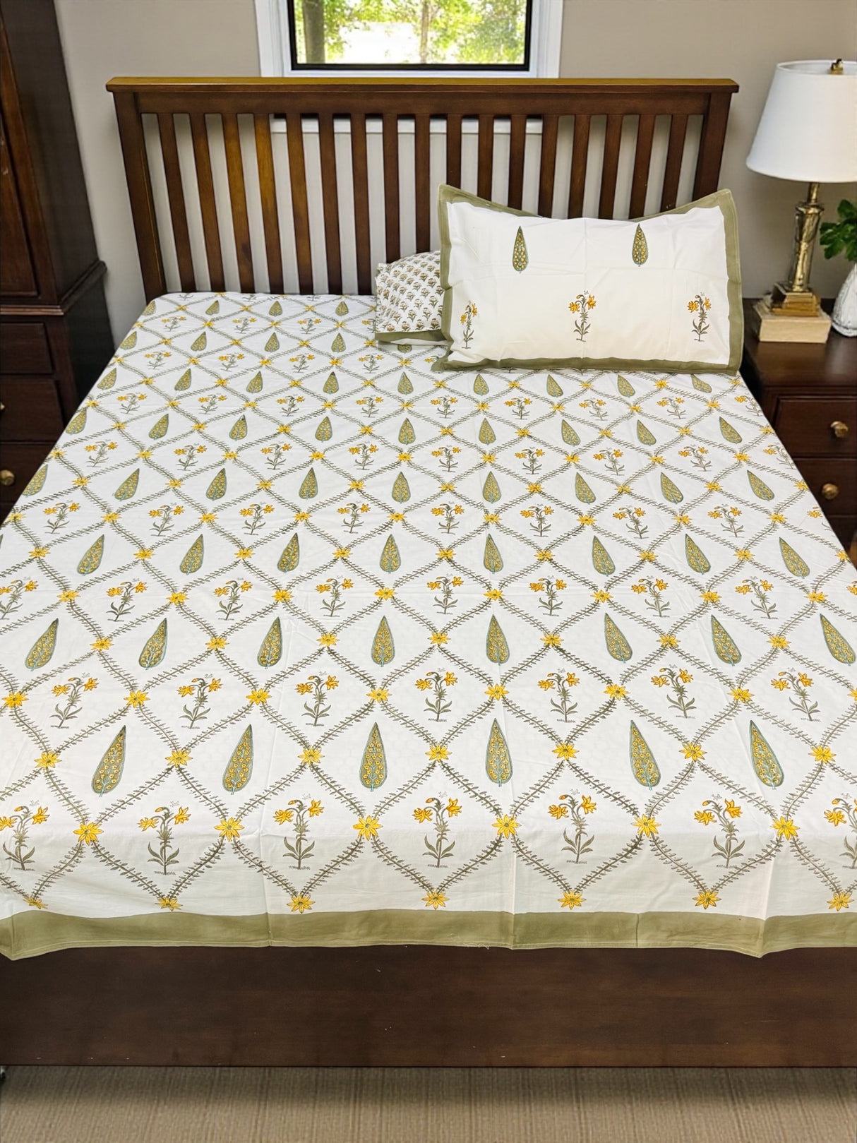 handcrafted-cotton-blockprint-design