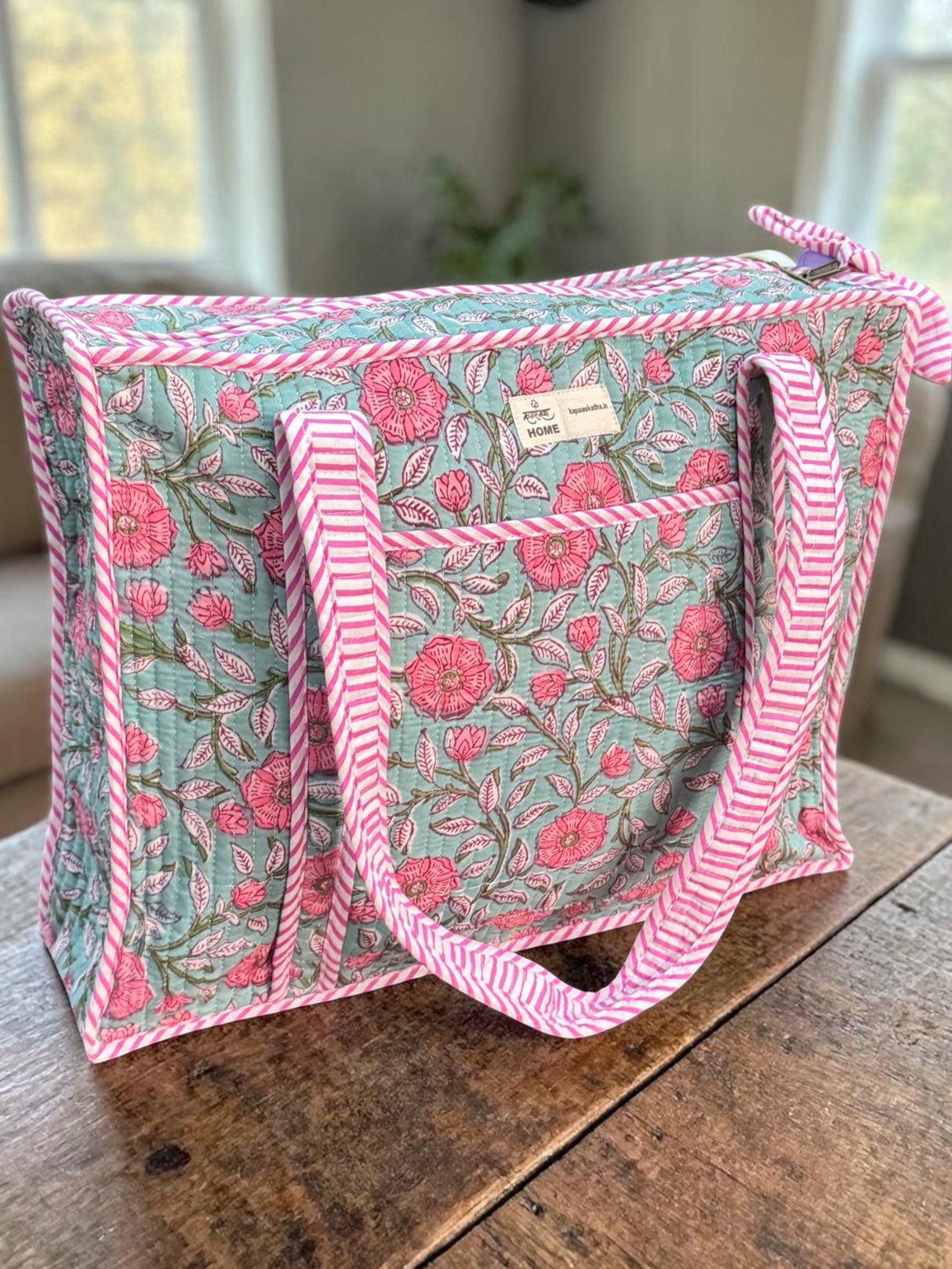 handcrafted-cotton-tote-bag-everyday-use