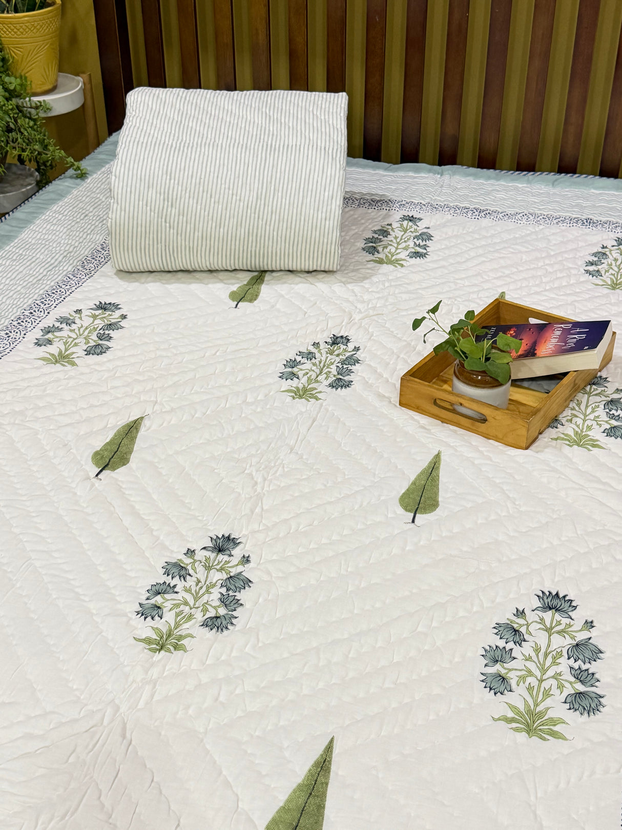 handcrafted-mulmul-cotton-quilt-floral-print-bed-styling