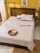handcrafted-palm-motif-bed-cover
