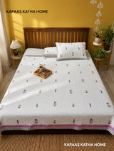 handcrafted-quilted-bedcover-with-pillowcases