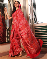 handloom-bandhani-georgette-saree-with-traditional-tie-dye