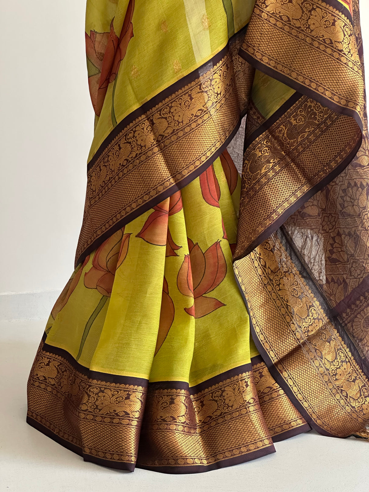 handloom-kalamkari-cotton-silk-saree-with-pauranik-figures