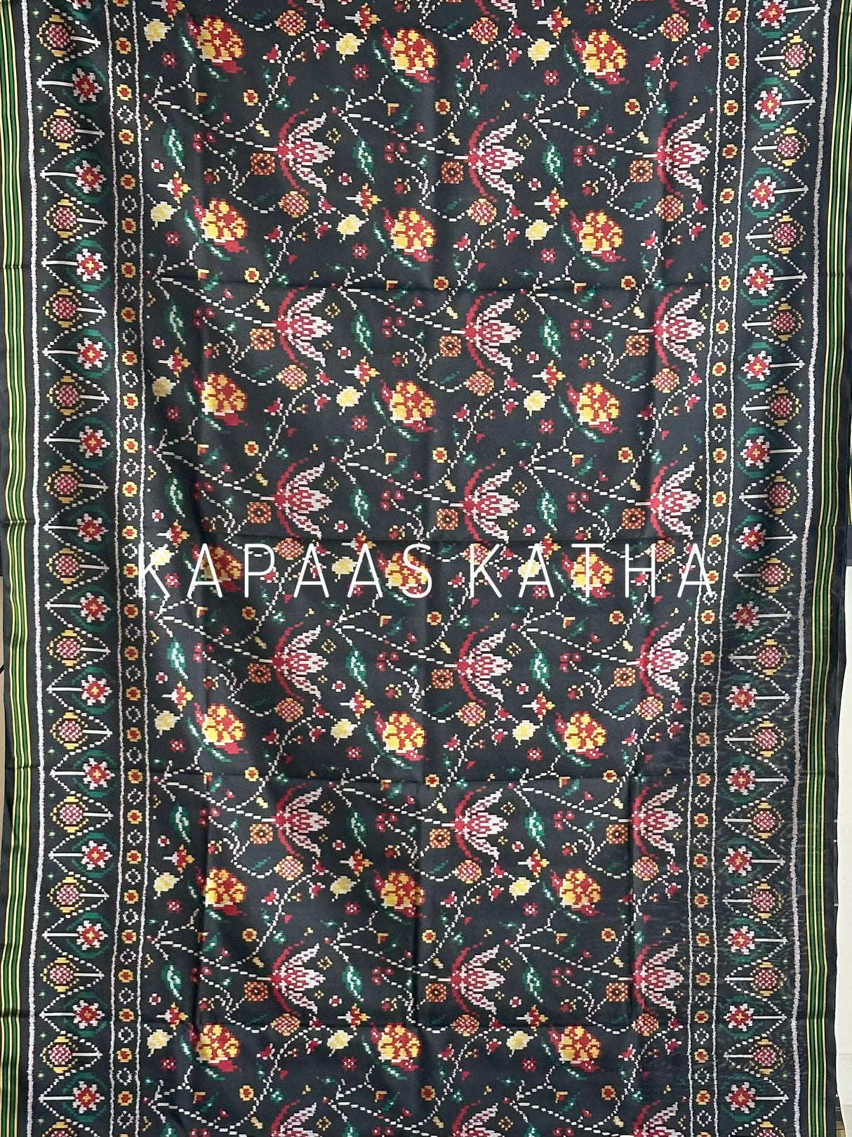 handloom-mulberry-silk-saree-single-ikat-lustrous-reign
